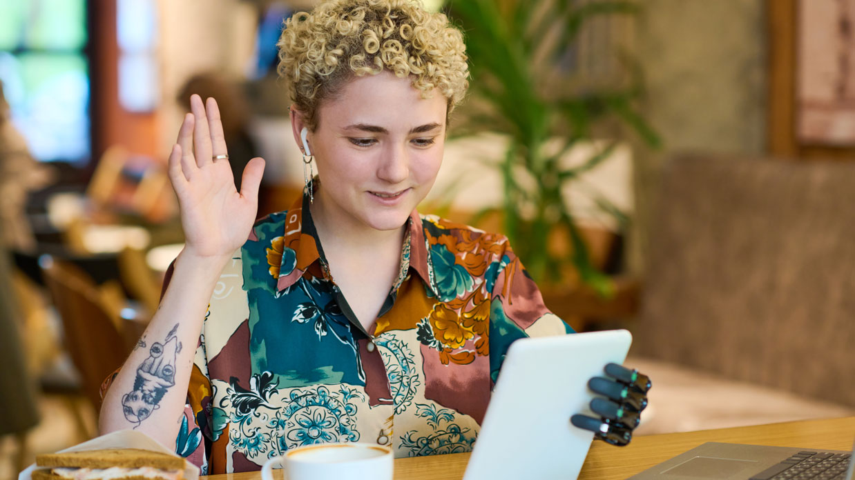 Guest Calling on the Lifesize App Lifesize Support